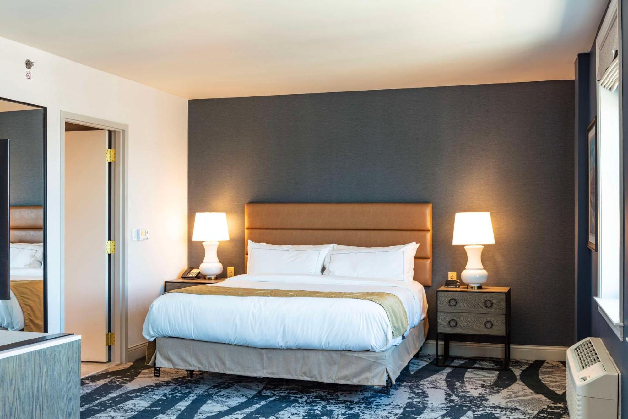 The Yorktowne Hotel, Tapestry Collection By Hilton Exterior photo